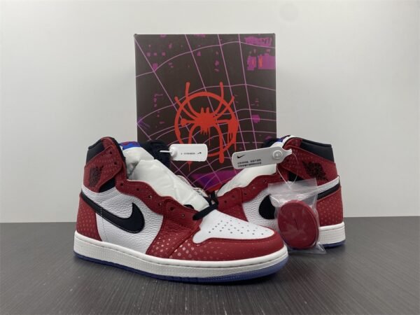 Air Jordan 1 High OG “Origin Story” 555088-602