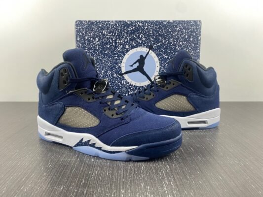 Air Jordan 5 ’Midnight Navy‘ FD6812-400