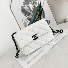 CHANEL Lambskin Shoulder Bag Crossbody Bag Handbag chain bag White