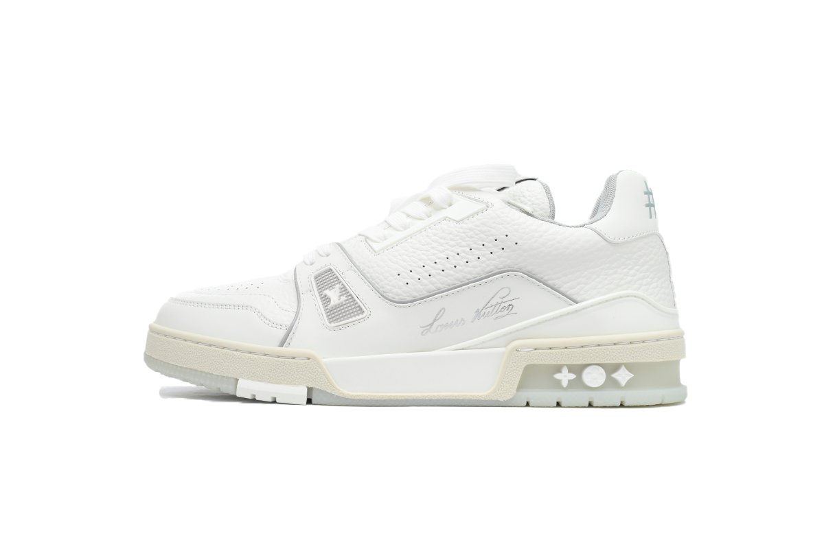 LOUIS VUITTON Trainer Low Skateboard Shoes Men's Women's white