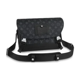 LOUIS VUITTON Messenger Bag Crossbody Bag M40511