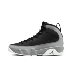 Air Jordan 9