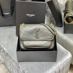 YSL SAINT LAURENT Niki Chain Strap Bag Calfski shoulder bag