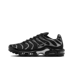 Wmns Air Max Plus SE 'Black Chrome Silver'  HJ9743-001